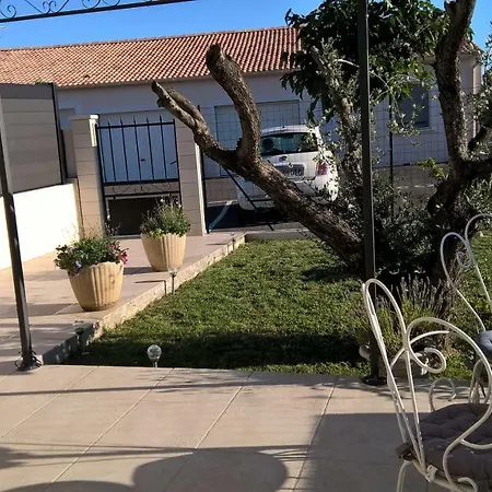 Le Pre Aux Cigales * Uzès