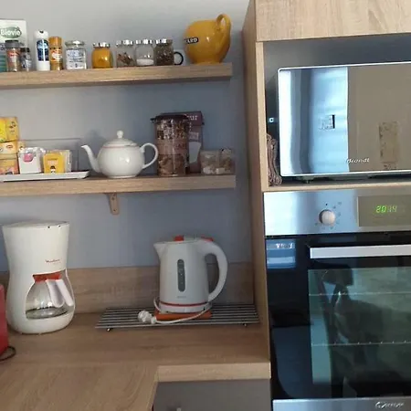 Holiday home Le Pre Aux Cigales Uzes