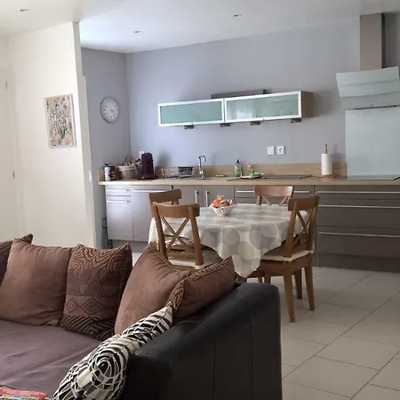 Le Pre Aux Cigales *